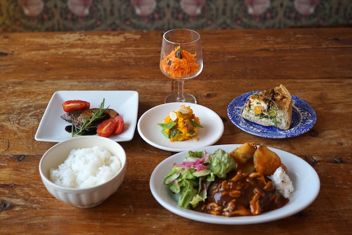 昼食